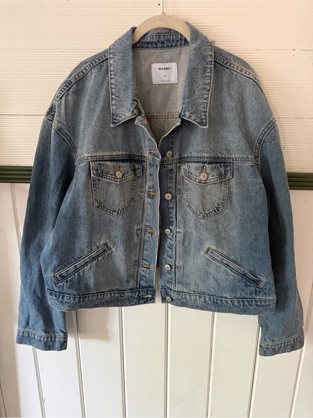 Old Navy Women's Light Blue Denim - boyfriend Trucker jacket NWT XL